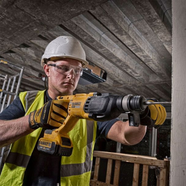 dch133n 3 CIOCAN ROTOPERCUTOR DEDICATE CU 3 MODURI DE LUCRU DE 18V XR LI-ION BRUSHLESS DEWALT DCH133N-XJ - imagine 4